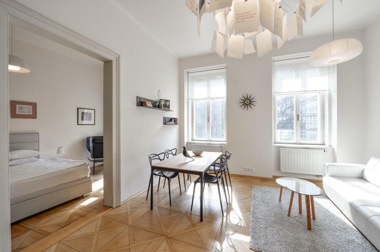 פראג Kafka'S Head Apartment מראה חיצוני תמונה