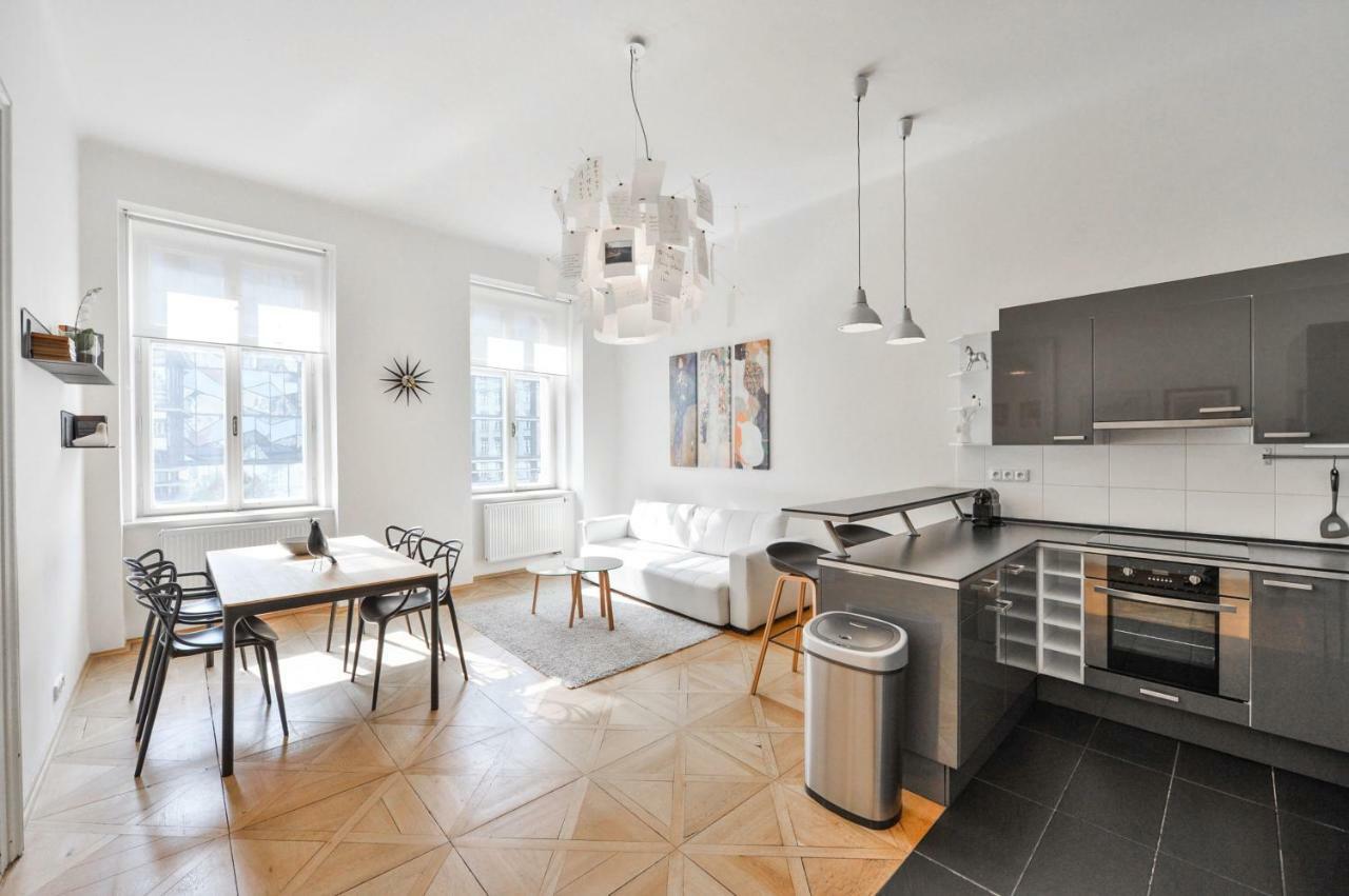 פראג Kafka'S Head Apartment מראה חיצוני תמונה